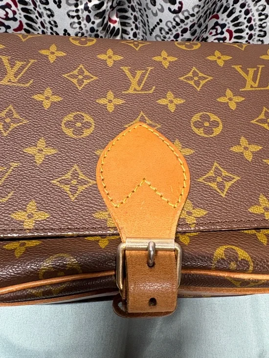 Louis Vuitton Monogram Cartouchiere MM Crossbody Bag Authenticated France - Picture 6 of 14